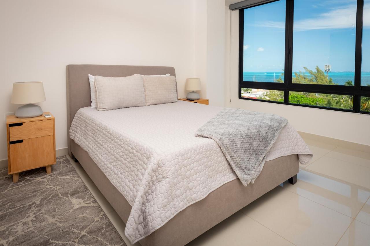 Aloja Oceanview In The Zone